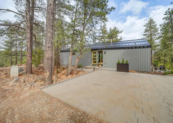 Holiday home Modern Living! Mtn-view Gem In
