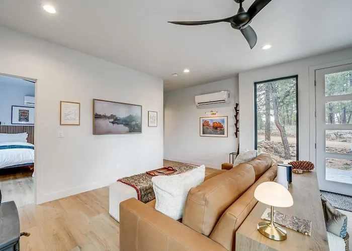 Modern Living! Mtn-view Gem In Holiday home *